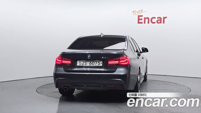BMW 3-Series F30 320i M Sport - фото 3