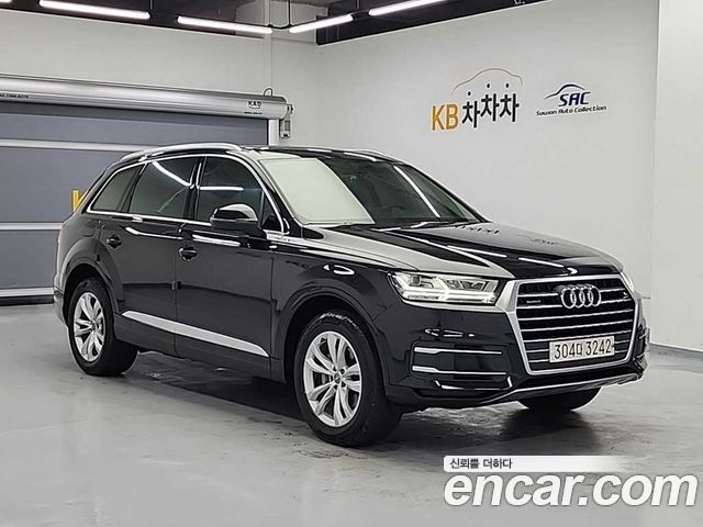 Audi Q7 45 TFSI Quattro - фото 1