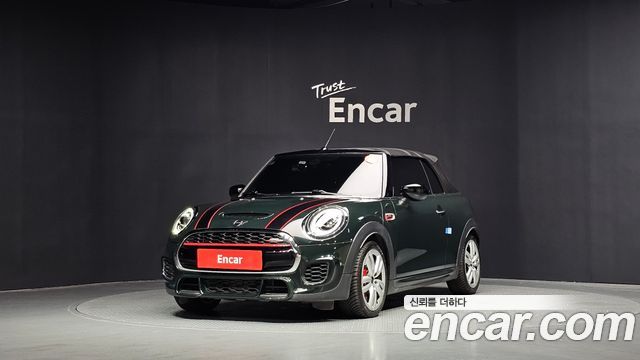 Mini Cooper Convertible JCW 3rd - фото 0