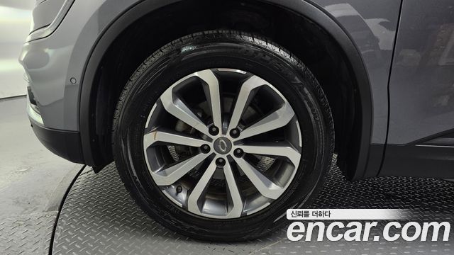 Renault Samsung QM6 Новый 2.0 LPe RE 2WD - фото 3