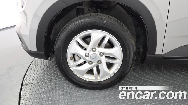Hyundai Venue 1,6 Premium - фото 4
