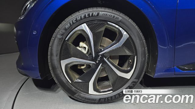 Kia EV6 Long Range GT Line - фото 4