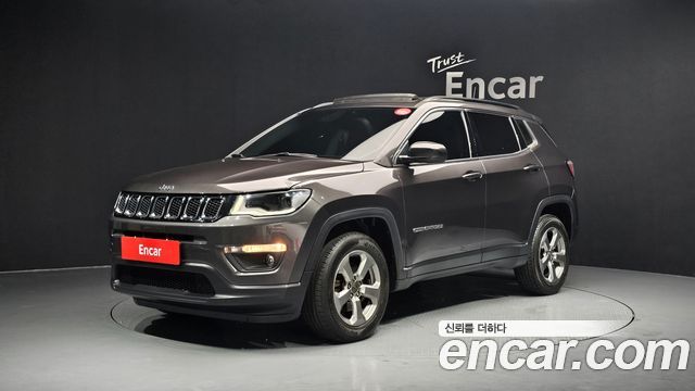 Jeep Compass 2-го поколения 2.4 Longitude AWD - фото 0