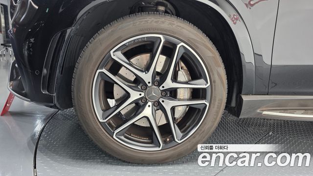 Mercedes-Benz GLE-Class W167 AMG GLE53 4MATIC+ - фото 3