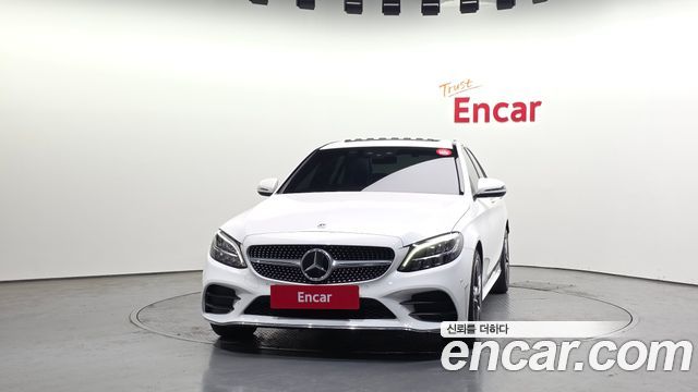 Mercedes-Benz C-Class W205 C200 AMG Line - фото 2