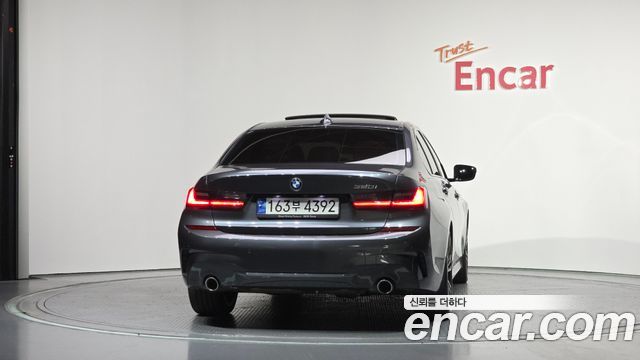 BMW 3-Series G20 320i M Sport - фото 3