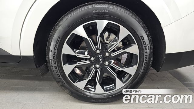 Kia Carnival 4-го поколения 9-Seater Signature - фото 4