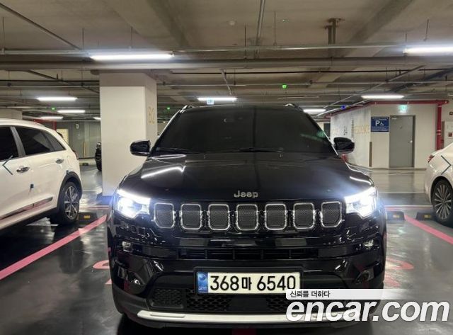 Jeep Compass 2-го поколения 2.4 limited 2WD - фото 0