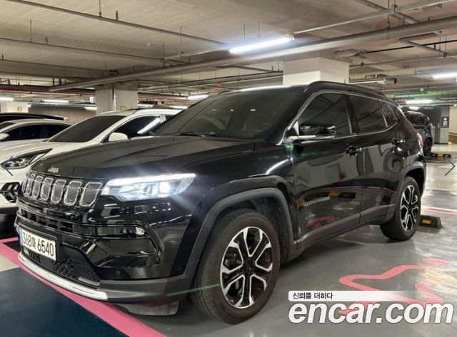 Jeep Compass 2-го поколения 2.4 limited 2WD - фото 1