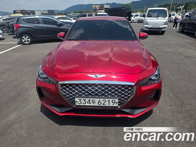 Genesis G70 2.0T Advanced - фото 2