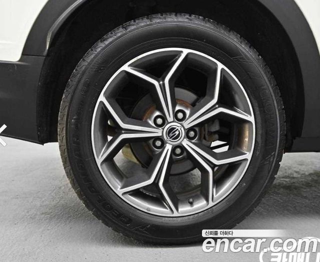 SsangYong Korando Gasoline 1.5 2WD C5 - фото 4