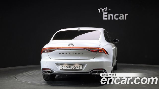 Hyundai Grandeur Новый IG 2.5 Calligraphy - фото 3