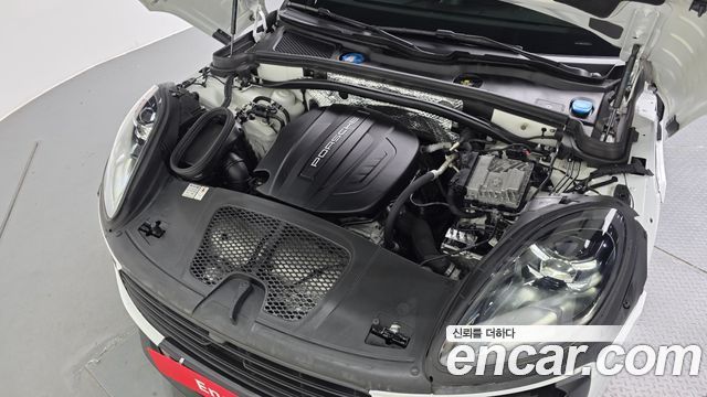 Porsche Macan 2.0 95B - фото 4