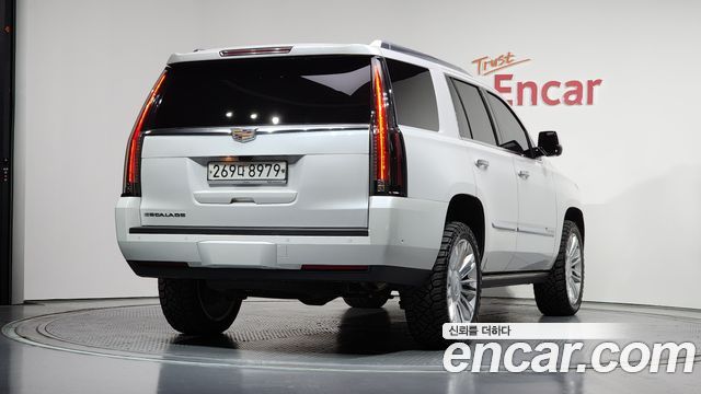 Cadillac Escalade 6.2 4th - фото 1