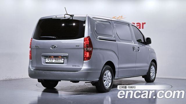 Hyundai Starex Новый Van 3-Seater Smart - фото 1