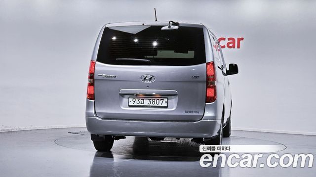 Hyundai Starex Новый Van 3-Seater Smart - фото 3