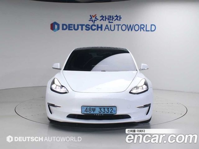 Tesla Model 3 Long Range AWD - фото 2