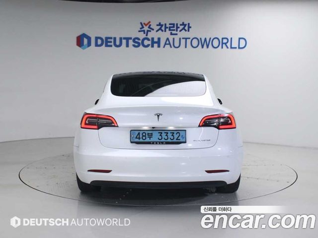 Tesla Model 3 Long Range AWD - фото 3