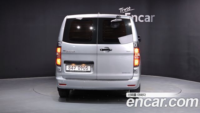 Hyundai Starex Новый Van 5-Seater Modern - фото 3