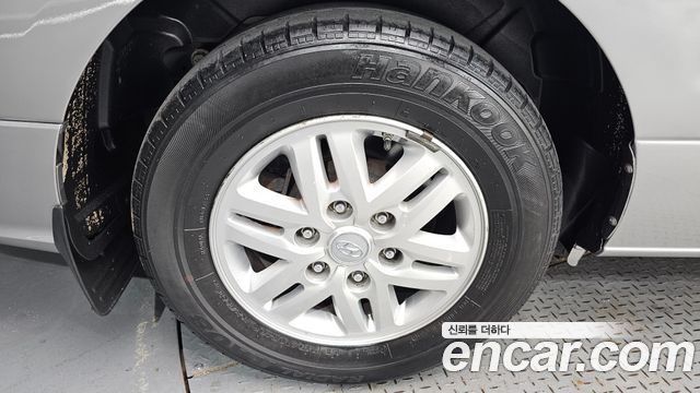 Hyundai Starex Новый Van 5-Seater Modern - фото 4