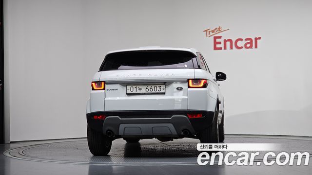 Land Rover Range Rover Evoque 2.0 TD4 SE - фото 3