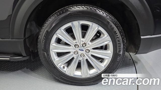 Ford Explorer 6-го поколения 2.3 LimIted 4WD - фото 4