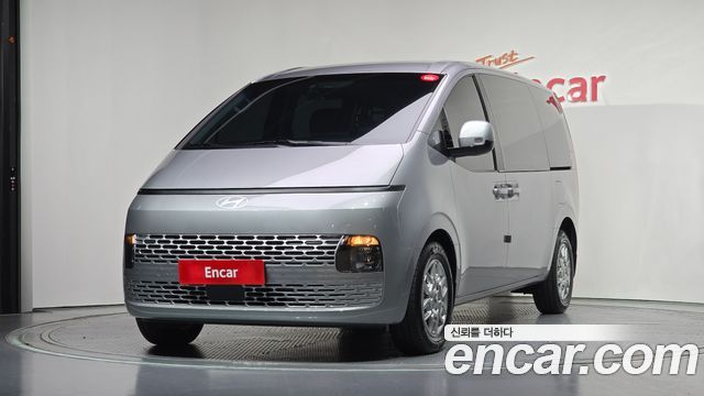 Hyundai Staria HEV 1.6 Cargo 5-Seater Modern - фото 0