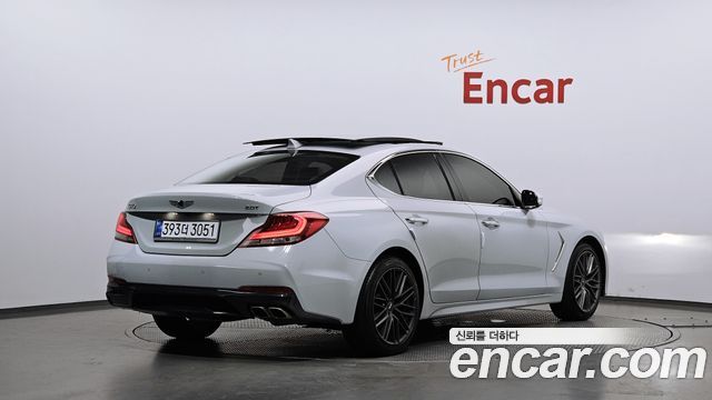 Genesis G70 2.0T Advanced - фото 1