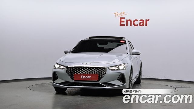 Genesis G70 2.0T Advanced - фото 2