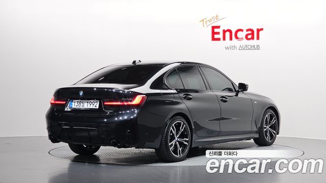 BMW 3-Series G20 320i M Sport - фото 1