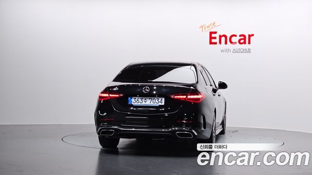 Mercedes-Benz C-Class W206 C200 AMG Line - фото 3