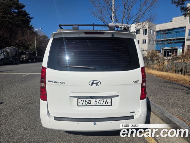 Hyundai Starex 4WD Camping car - фото 2