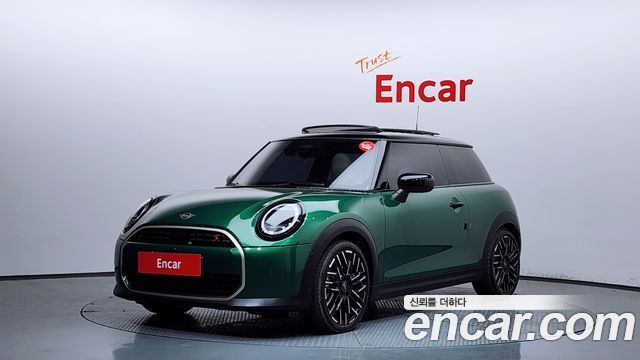 Mini Cooper 4-го поколения Favoured - фото 0