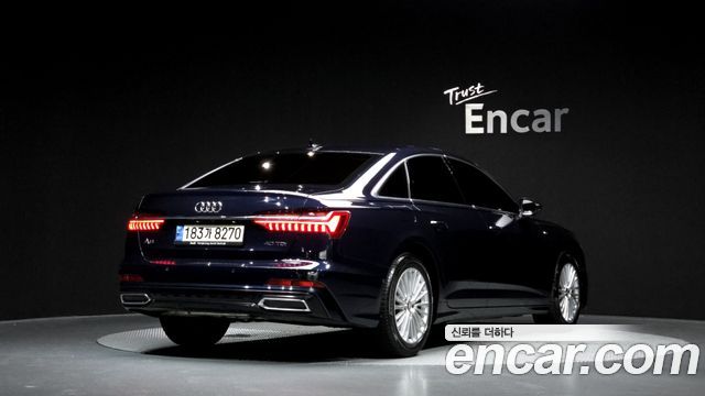 Audi A6 C8 40 TDI Premium - фото 1