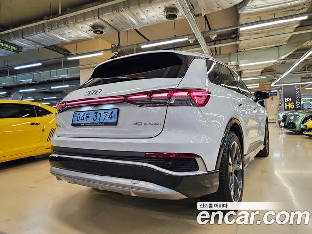 Audi Q4 e-tron F4 40 Premium - фото 1