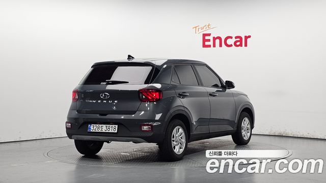 Hyundai Venue 1,6 Premium - фото 0
