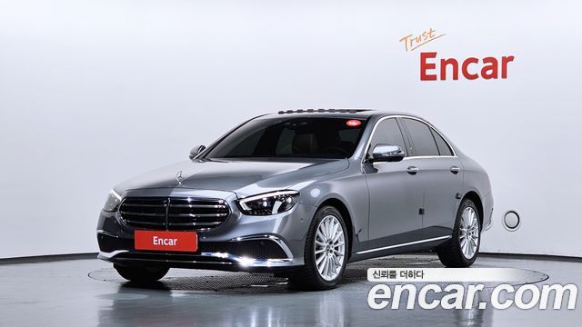 Mercedes-Benz E-Class W213 E250 Exclusive - фото 0