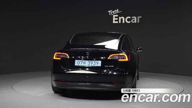 Tesla Model 3 Long Range AWD - фото 3