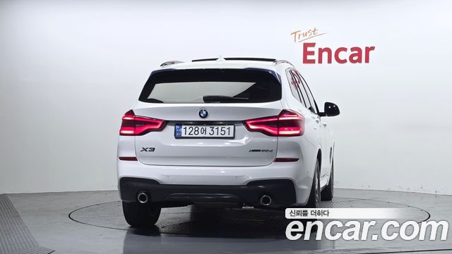 BMW X3 G01 xDrive 20d M Sport - фото 3