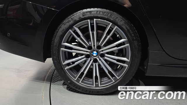 BMW 3-Series G20 320i M Sport - фото 3