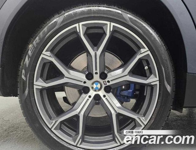BMW X6 G06 xDrive40i M Sport - фото 4
