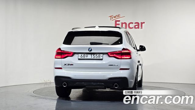 BMW X3 G01 xDrive 20d M Sport - фото 2