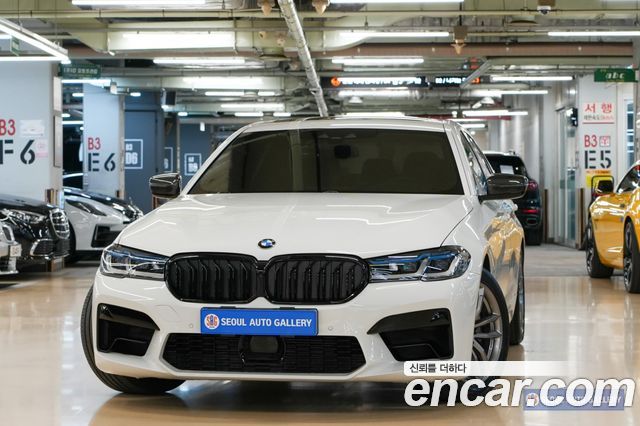 BMW 5-Series G30 520d xDrive M Sport Package Plus - фото 2
