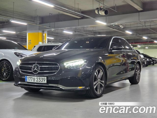 Mercedes-Benz E-Class W213 E250 Avantgarde - фото 1