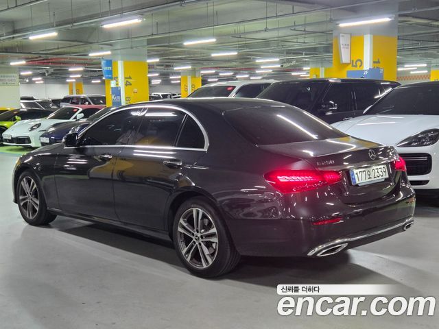 Mercedes-Benz E-Class W213 E250 Avantgarde - фото 2