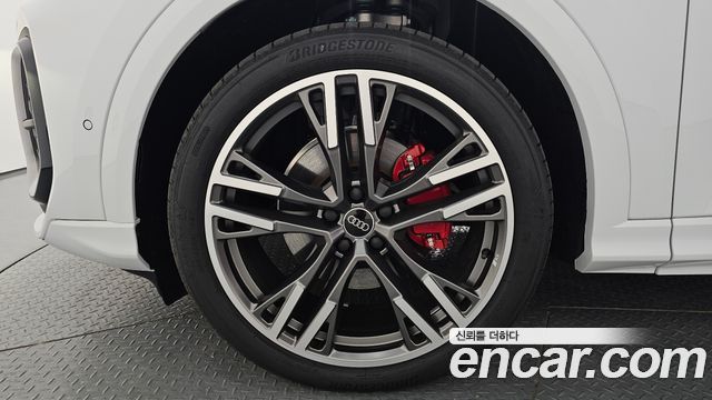 Audi Q5 45 TFSI Quattro S Line Black Edition Sport Back - фото 4