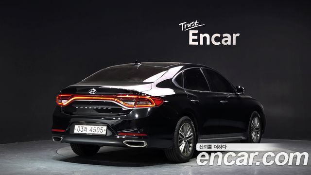 Hyundai Grandeur IG 2.4 Premium - фото 1