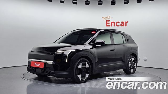 Kia EV3 Long Range 2WD Earth - фото 0
