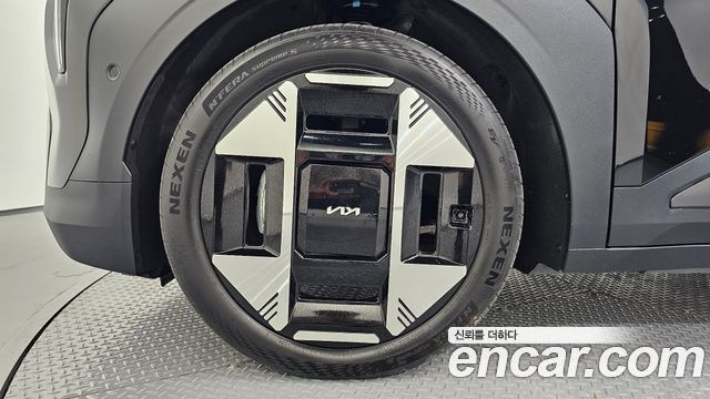 Kia EV3 Long Range 2WD Earth - фото 4