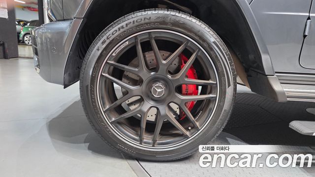 Mercedes-Benz G-Class AMG G63 - фото 4